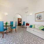 Lo Pozzo, * Anacapri (Isola di Capri)