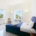 Lo Pozzo, Vila Anacapri (Isola di Capri)