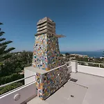 Lo Pozzo, Vila *
