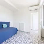 Vila Lo Pozzo, *