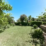 Lo Pozzo, Villa *
