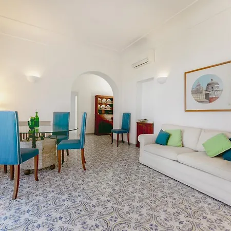 Lo Pozzo, * Anacapri (Isola di Capri)