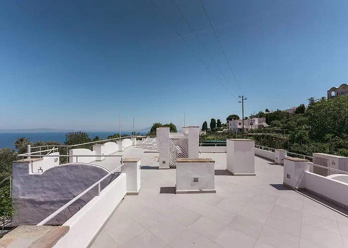 Lo Pozzo, * Anacapri (Isola di Capri)