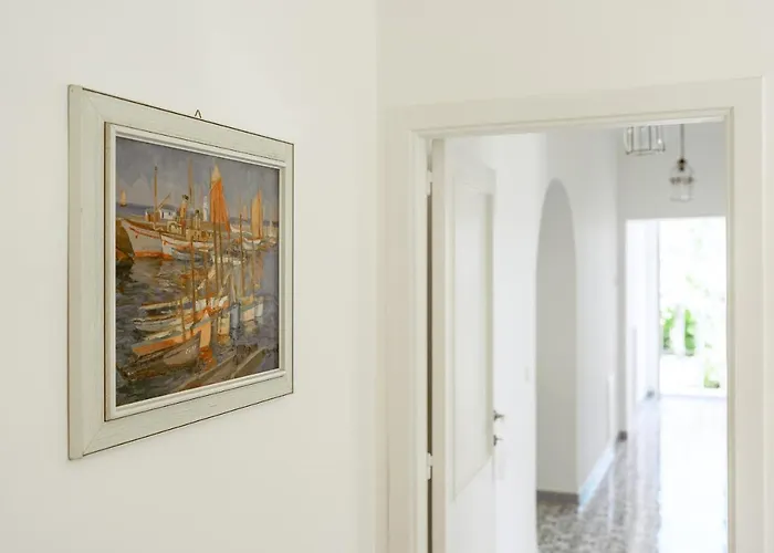 Lo Pozzo, * Anacapri (Isola di Capri)