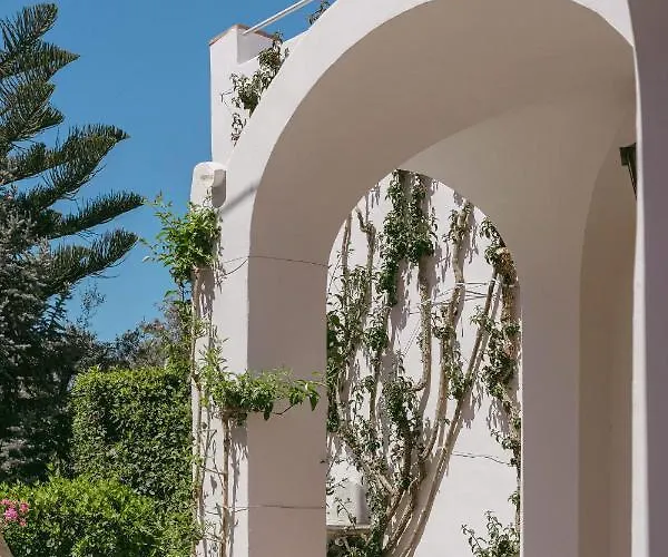 Lo Pozzo, Villa Anacapri (Isola di Capri)