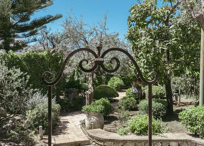 Lo Pozzo, Villa Anacapri (Isola di Capri)